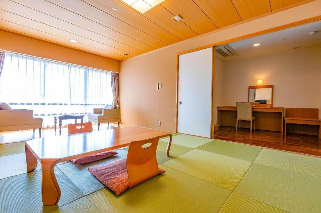 Ooedo Onsen Monogatari Minoh Kanko Hotel エクステリア 写真